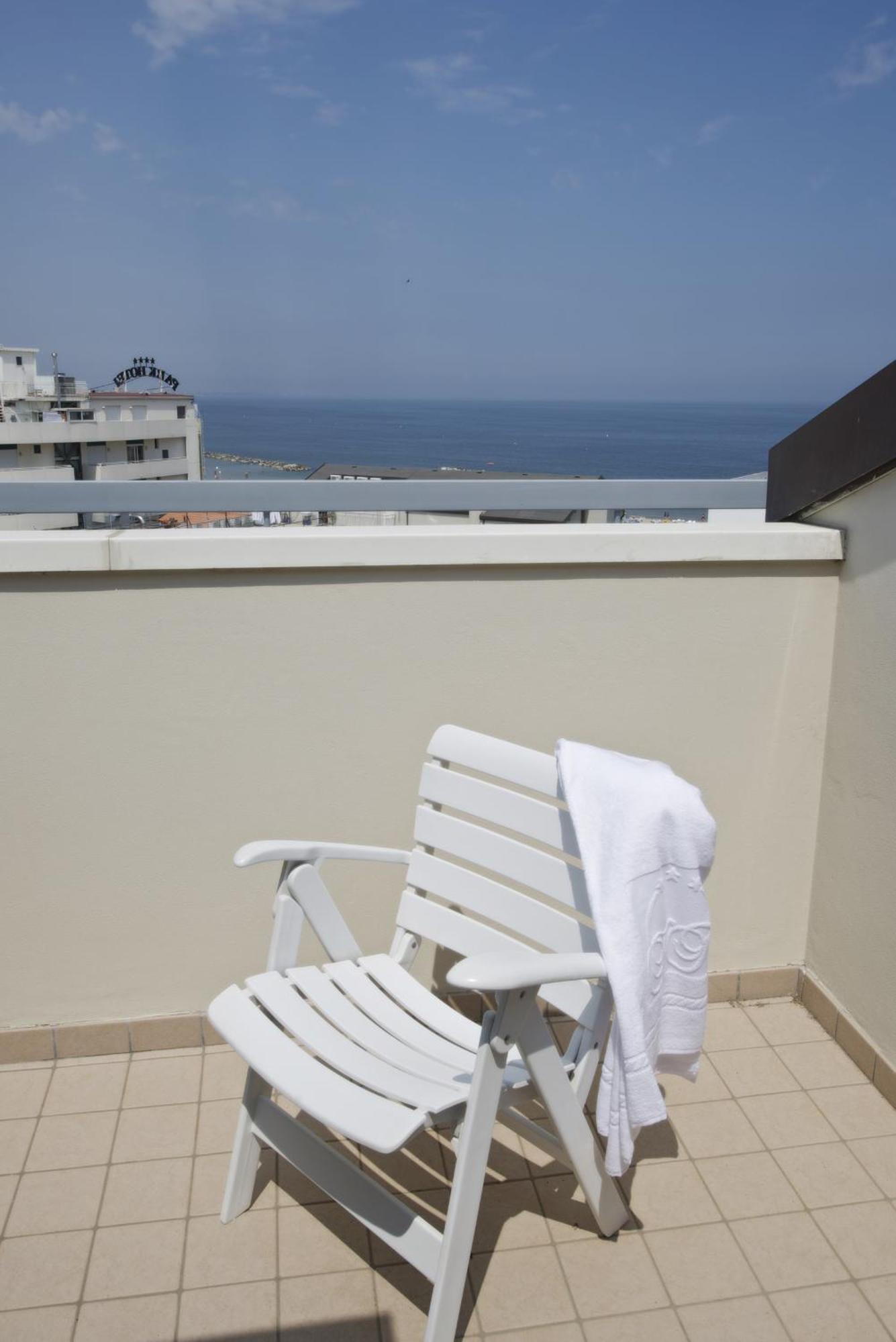 Hotel Torretta Cattolica Exterior foto