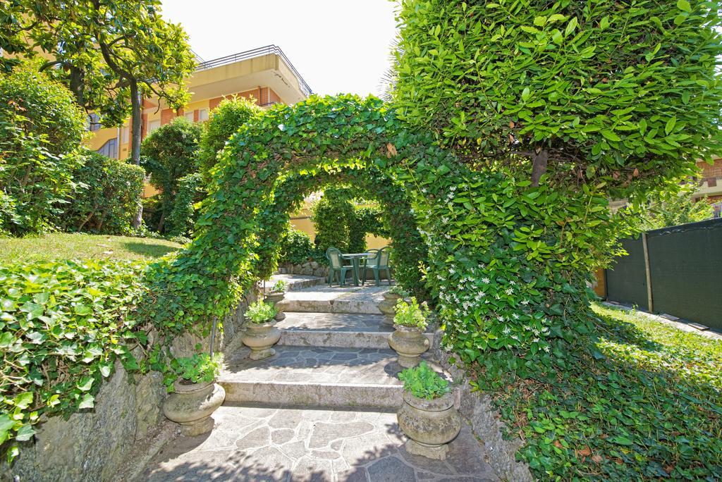 Hotel Torretta Cattolica Exterior foto